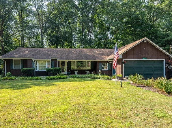 3897 State Route 711, Ligonier, PA 15658