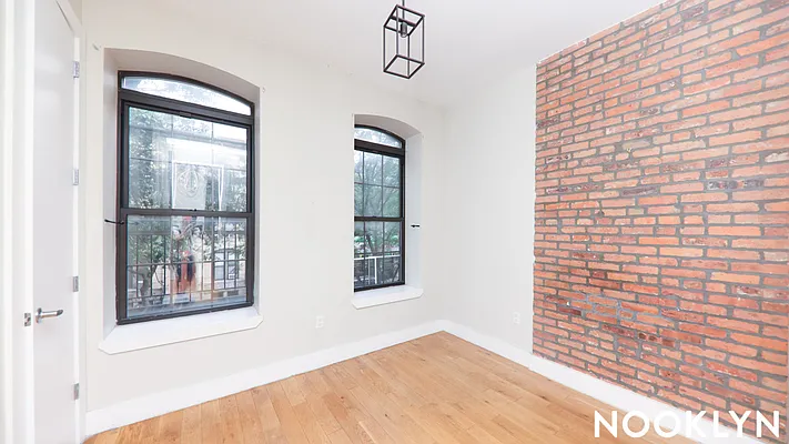 Rented by Nooklyn NYC LLC | media 7