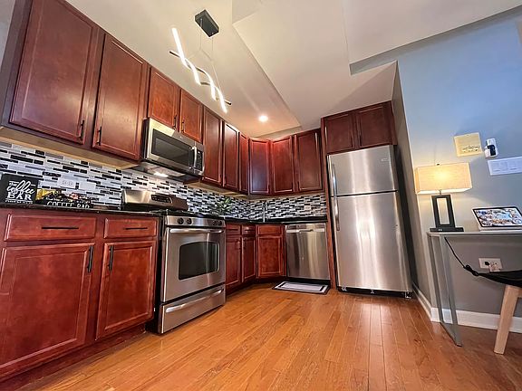 5th image of 4938 N Winthrop Ave #Ge