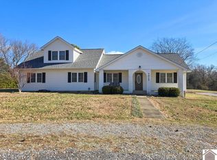 1017 Holland Rd, Benton, KY 42025