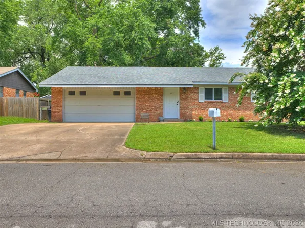 708 W Atlanta Ct, Broken Arrow, OK 74012
