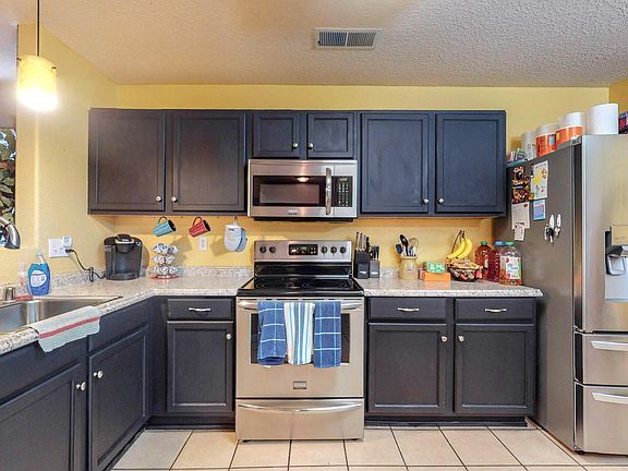 5th image of 470 Camino Del Rey Dr