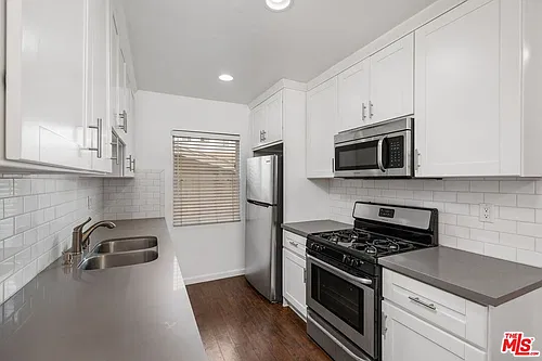 7550 Fountain Ave #2 Photo 1