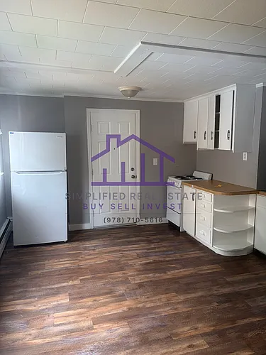 8 King St #4 Photo 1