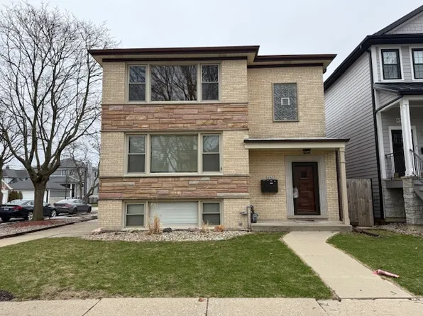 6743 N Oxford Ave, Chicago, IL 60631