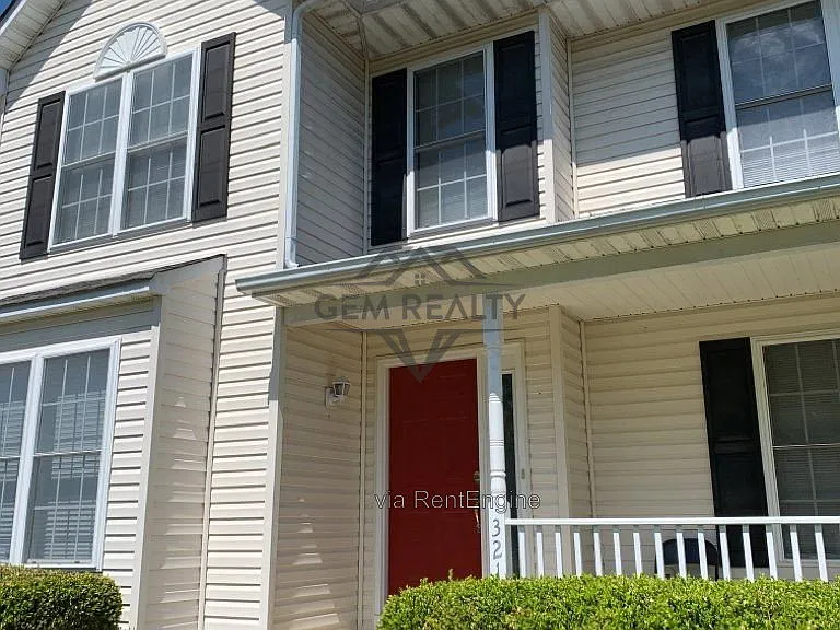3211 Lancaster Ring Rd — Photo 2