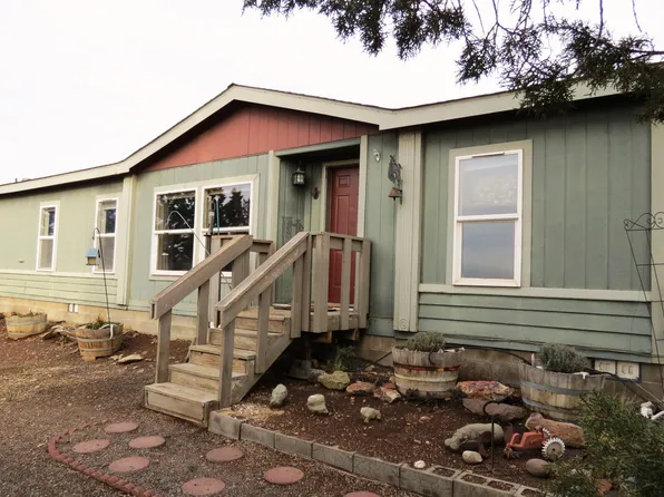 13870 SW Sego Lily Rd, Powell Butte, OR 97753