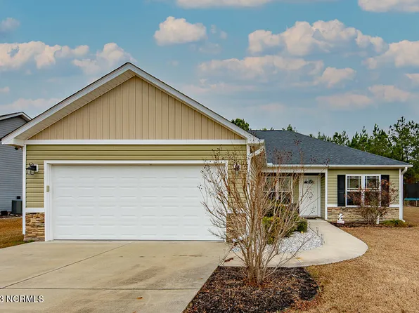 204 Church Hill Court, New Bern, NC 28562