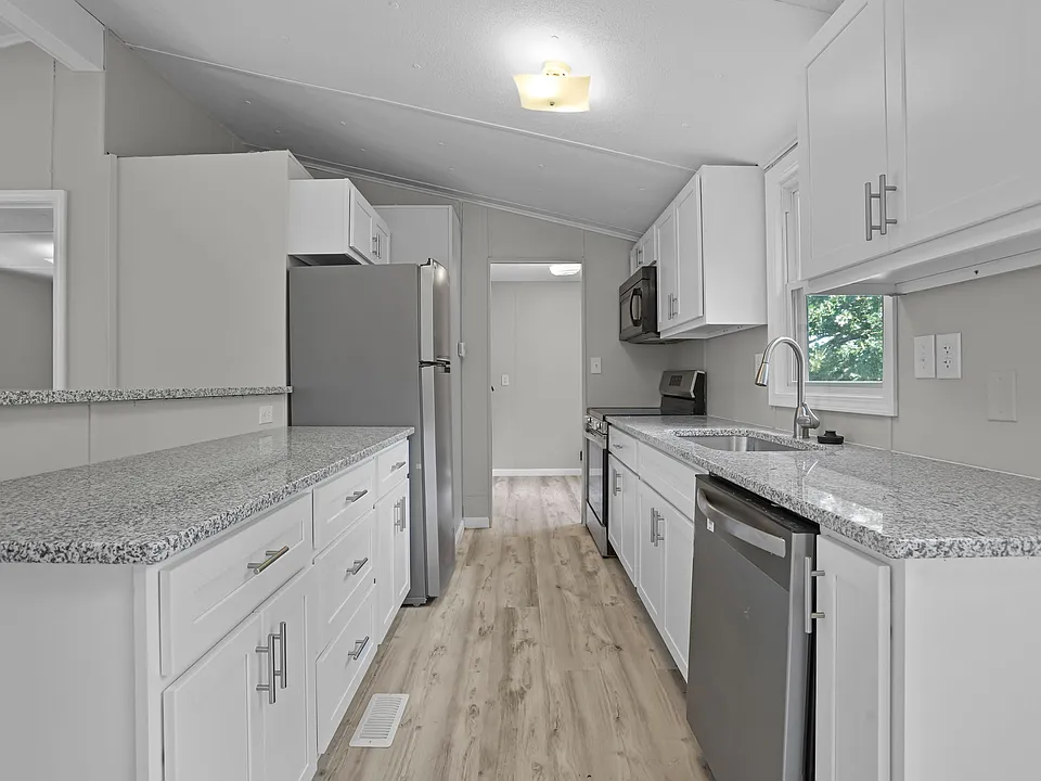 1880 Hunter Rd