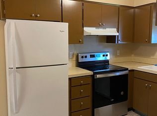 17259 SW Merlo Rd, Beaverton, OR 97006