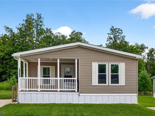 10965 Kenny Dr, Chardon, OH 44024