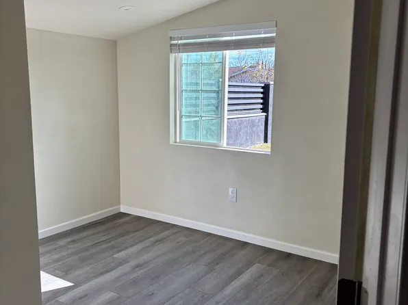 (undisclosed Address), North Hills, CA 91343