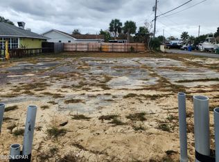 209 S Arnold Rd, Panama City Beach, FL 32413