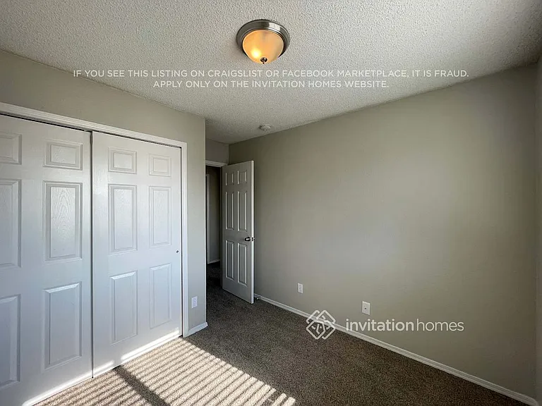 1082 Clogger Ln — Photo 12