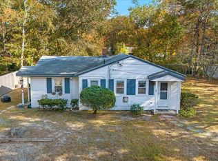 28-30 Lake Rd E, West Yarmouth, MA 02673