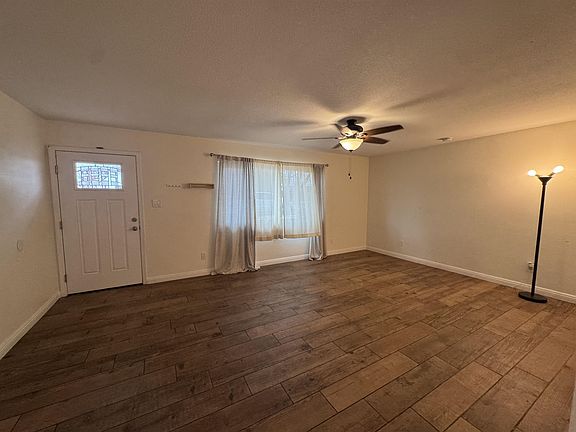 2nd image of 1309 E 22nd St