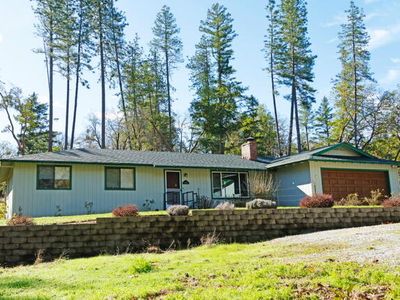 16792 Water Gap Rd, Williams, OR, 97544