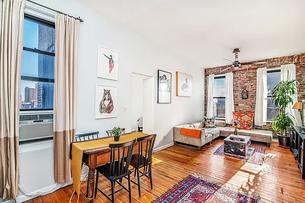 Sold by Compass | media 2