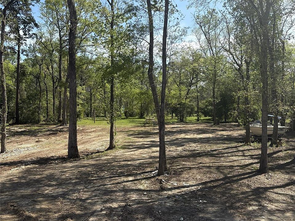 1st image of 22017 Pinebrook Dr