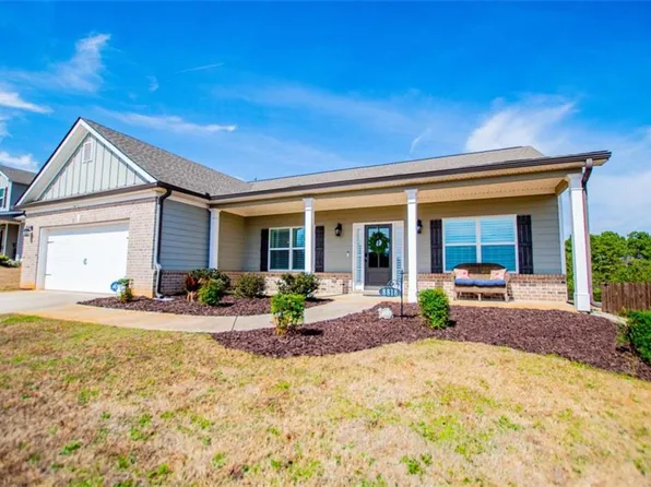 8818 Saint Andrews Pkwy, Winston, GA 30187