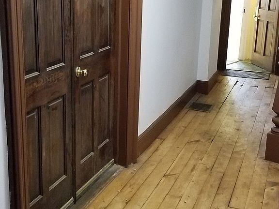 2nd image of 964 Bedford Ave APT 1