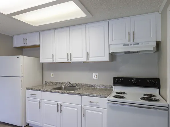 Heronwood Apartments