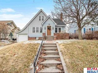 5812 Pacific St, Omaha, NE 68106