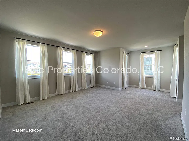 6012 N Netherland Ct — Photo 28