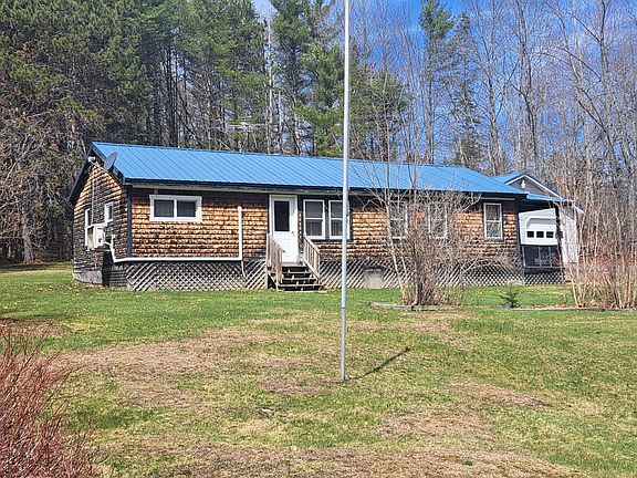 3rd image of 901 N Dexter Road