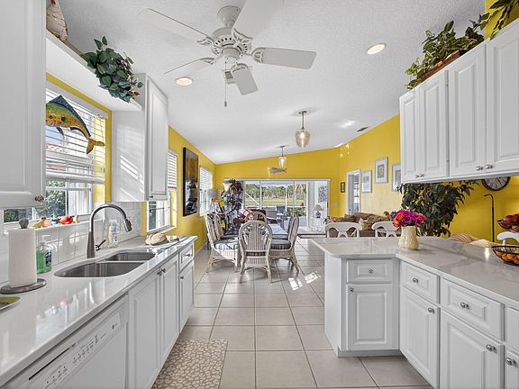 2nd image of 1117 SW Balmoral Trace