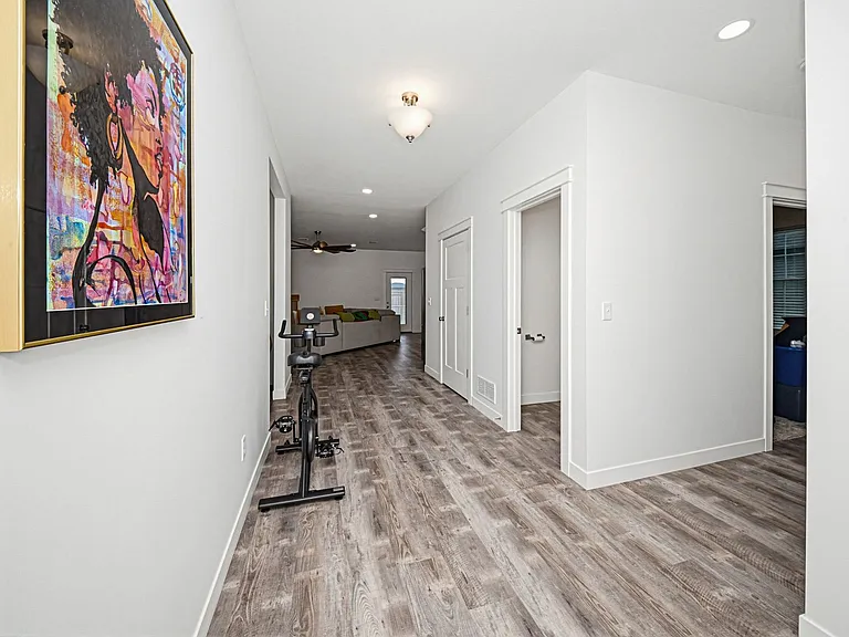 2513 Wren Ln — Photo 5