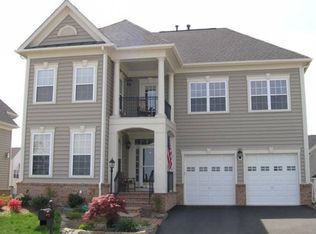 22805 Highcrest Cir, Ashburn, VA 20148