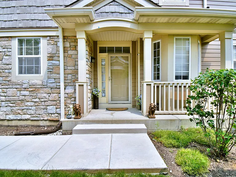 4611 Jenna Rd — Photo 3