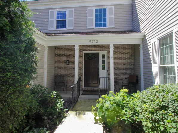 5712 Foxgate Ln, Hinsdale, IL 60521