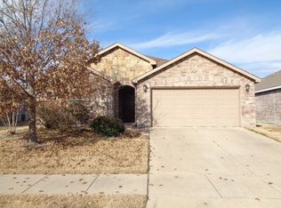2012 Enchanted Rock Dr, Forney, TX 75126