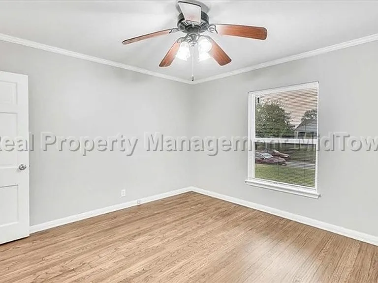 6400 Greenway Rd — Photo 16