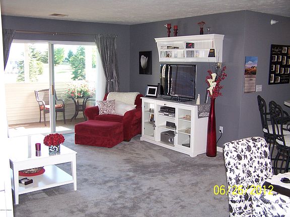 3rd image of 6555 Clover Ct SE #6555