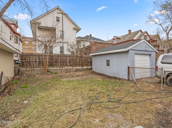 559 Myrtle Avenue, Albany, NY 12208