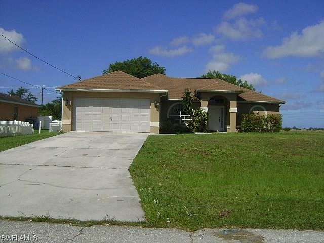 1st image of 520 NW 7th Pl