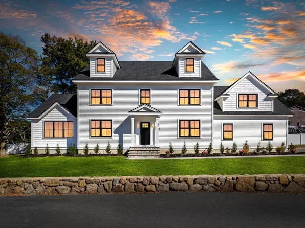 199 Nahant St, Wakefield, MA 01880