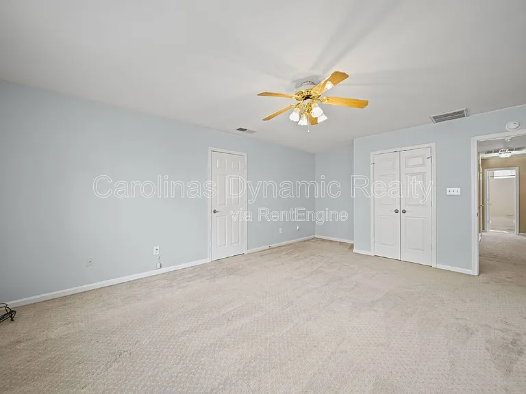 2812 Redfield Dr — Photo 21