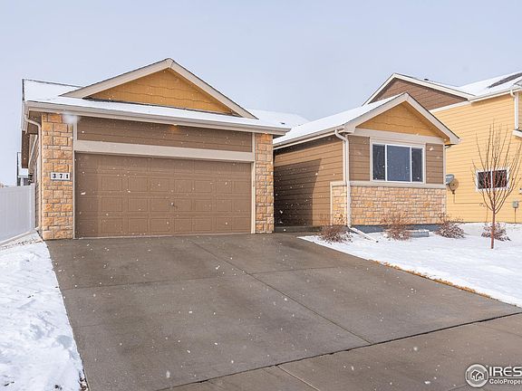 2nd image of 371 Mount Bross Ave