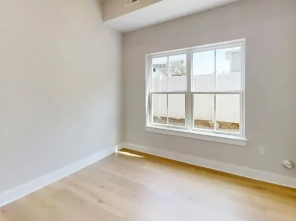 1214 New Brunswick Ave #1, Rahway, NJ 07065