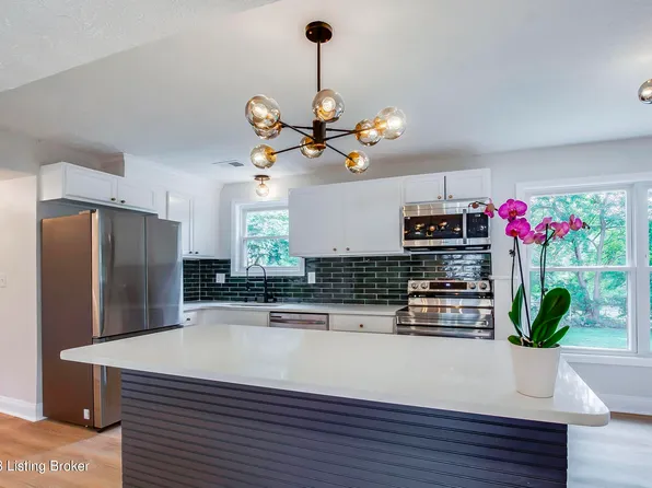 1124 Abbeywood Rd, Louisville, KY 40222