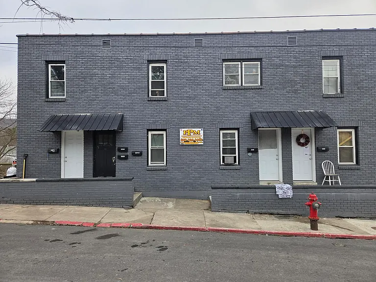 404 Walnut St #A — Photo 1