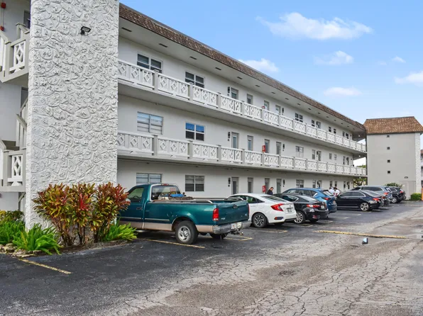 5171 W Oakland Park Boulevard #110, Lauderdale Lakes, FL 33313