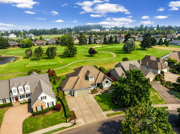 2320 Miller Farm Rd, Woodburn, OR 97071