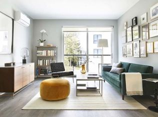 3152 Washington St, Jamaica Plain, MA 02130