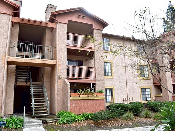 Building on 3rd Floor