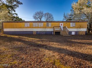 17 Longleaf Dr, New Bern, NC 28560